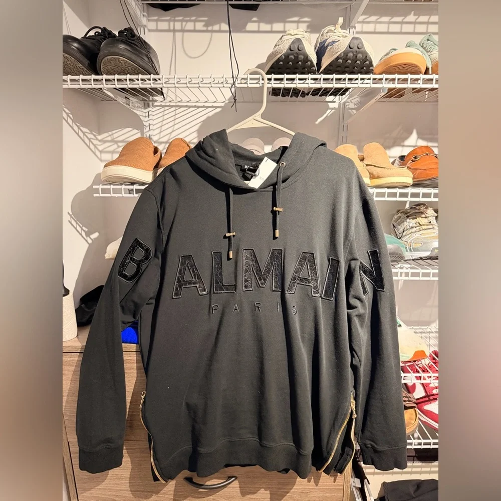 NWT Balmain Black Zippered Sweatshirt - Picture 1 of 6